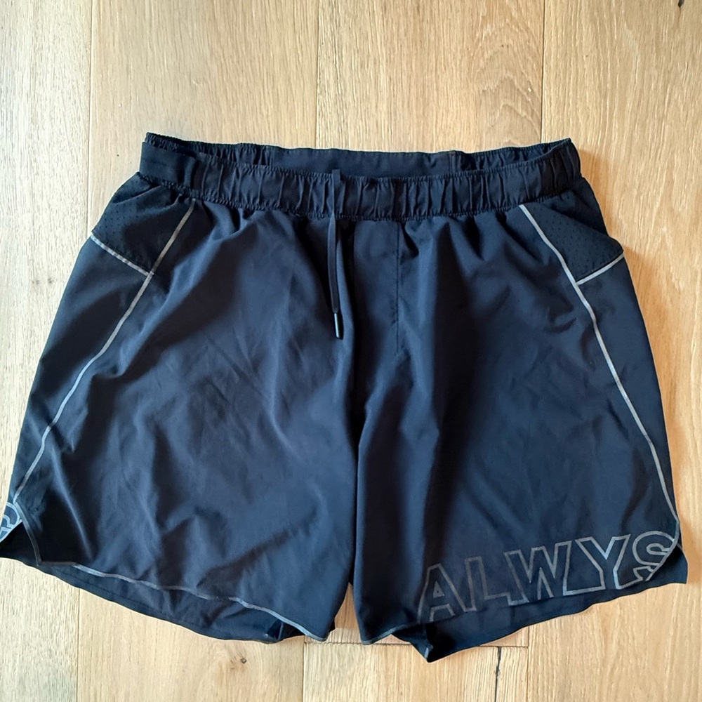 Lululemon Always Moving Surge Run Short Large